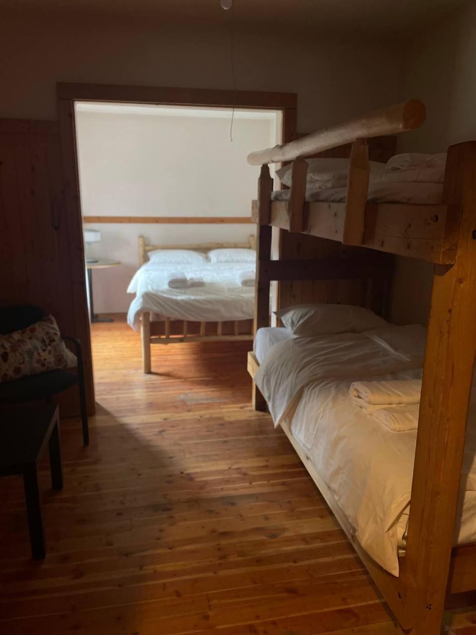 Rustic Beaverfoot Lodge Room N5 Parson Exterior foto